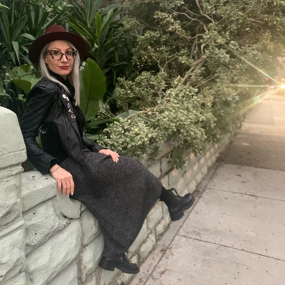 Meet the seller: - Picture 5 of 8